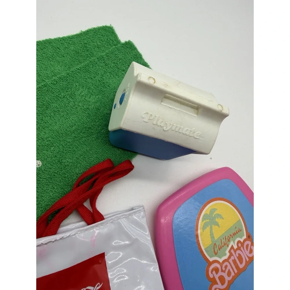 Vintage 80s 90s Barbie Sports Surfing Scuba Swim Accessories Beach Coke Lot‎